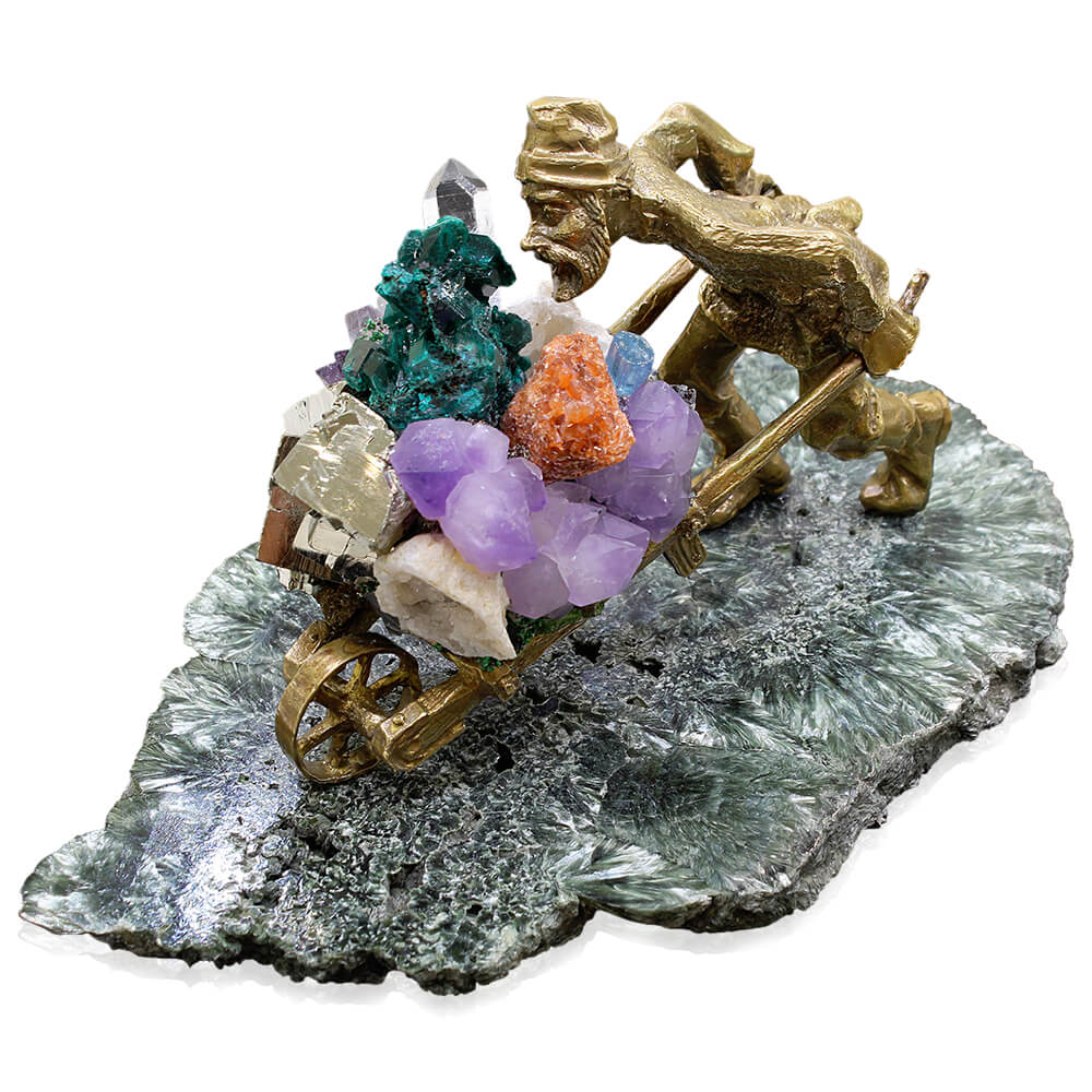 Статуэтка "Старатель" с натуральными камнями