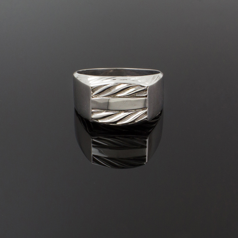 Серебряное кольцо (Ag 925)