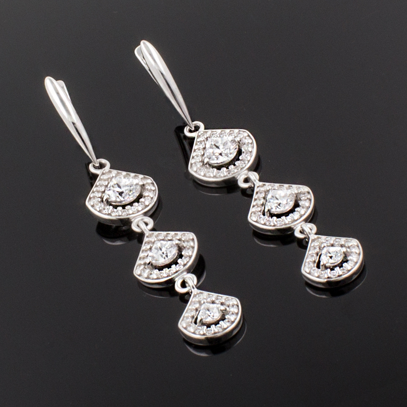 Серебряные серьги с фианитами SWAROVSKI 89020094 (Ag 925)