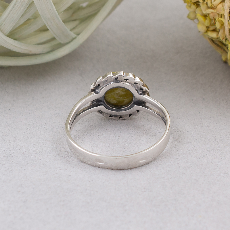 Серебряное кольцо с лизардитом (Ag 925)