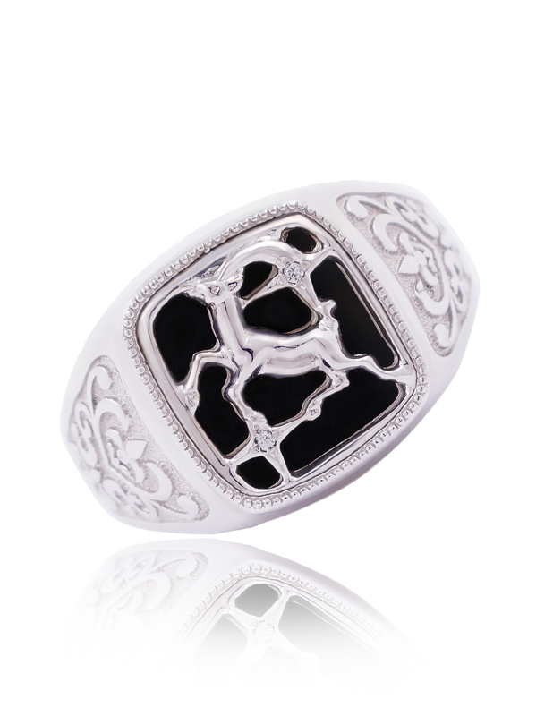 Серебряное кольцо "Козерог" с фианитами (Ag 925)