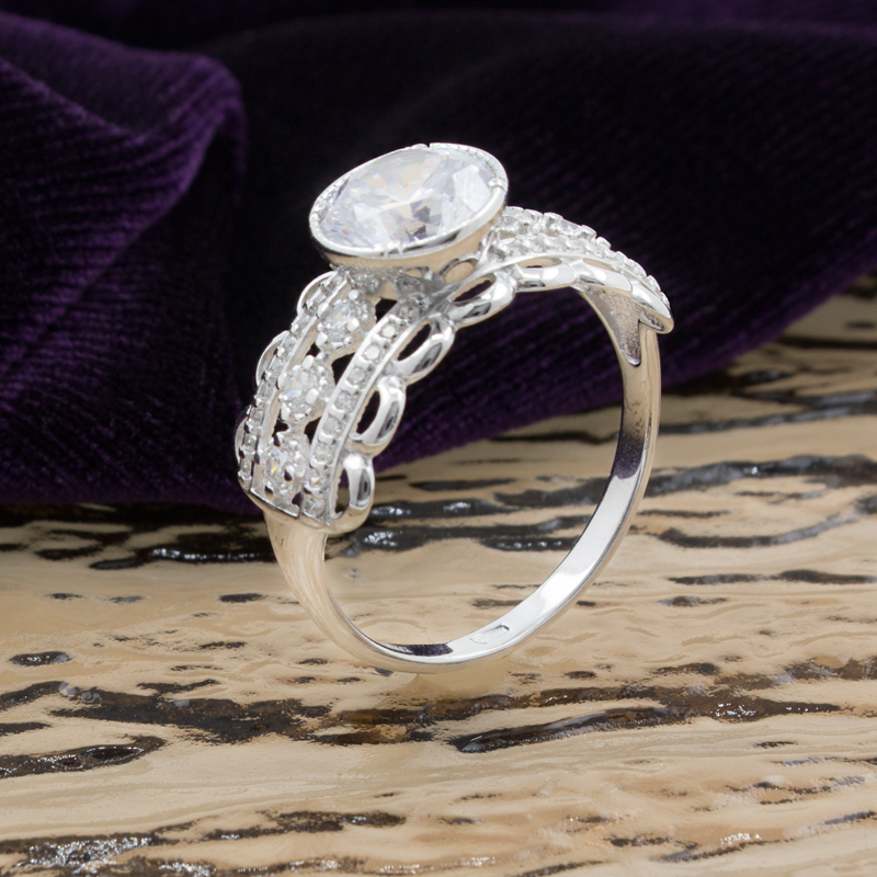Серебряное кольцо с фианитами 94012572 (Ag 925)