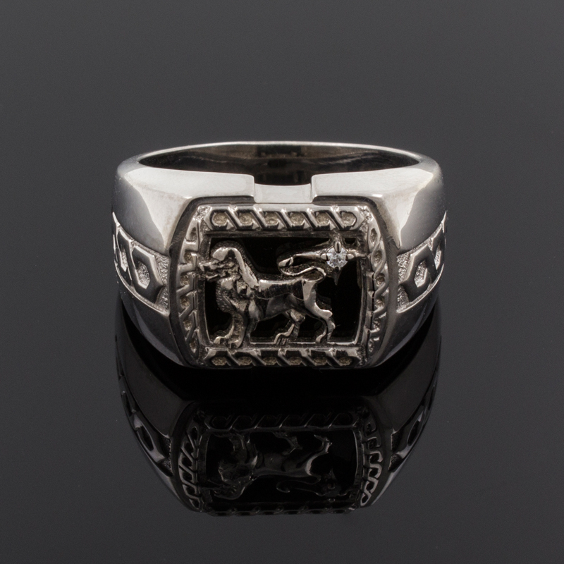 Серебряное кольцо "Лев" с фианитами (Ag 925)