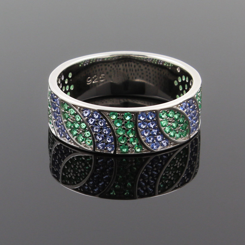 Серебряное кольцо с кубическими циркониями (Ag 925)