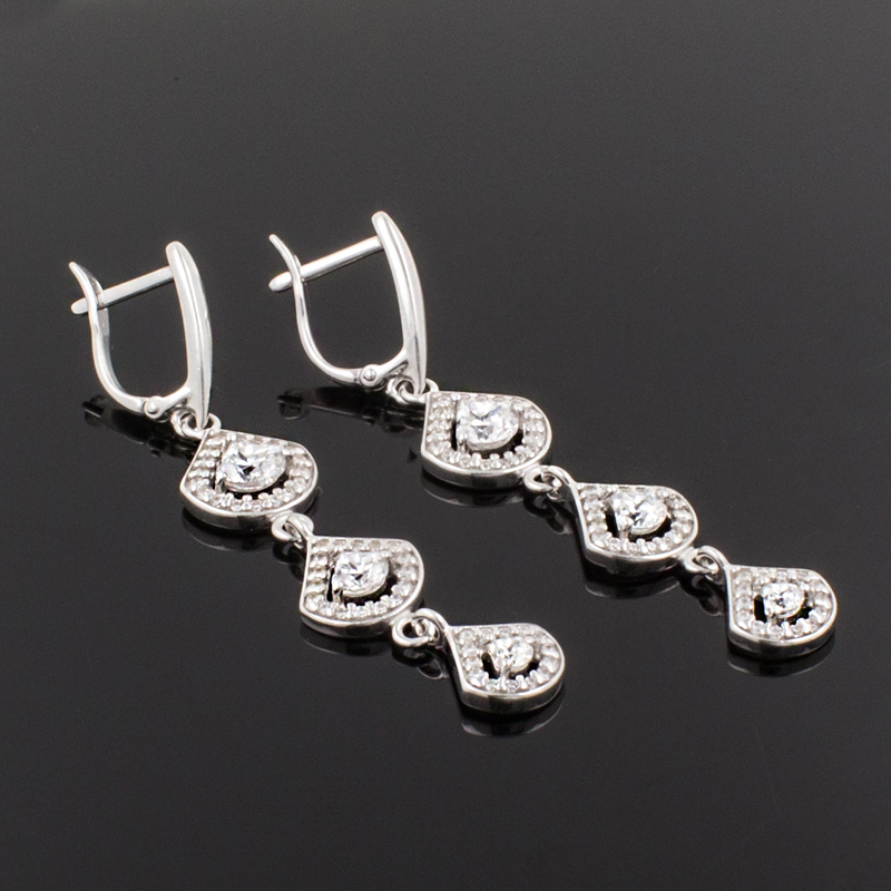 Серебряные серьги с фианитами SWAROVSKI 89020094 (Ag 925)