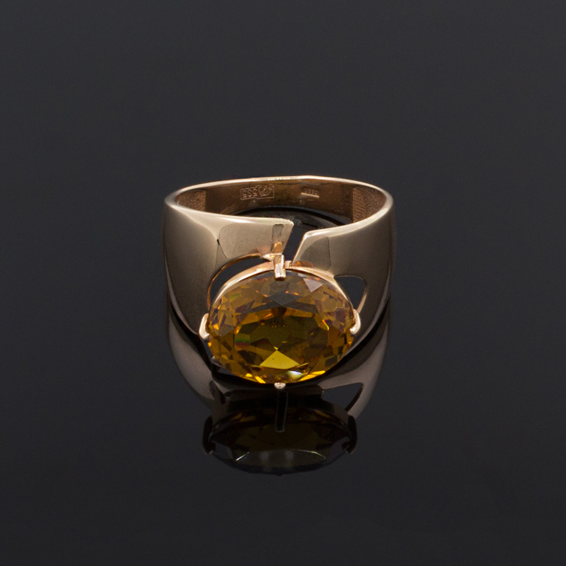 Золотое кольцо с султанитом гт (Au 585)
