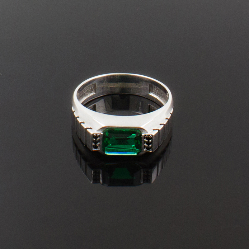 Серебряное кольцо с кварцем и фианитами (Ag 925)