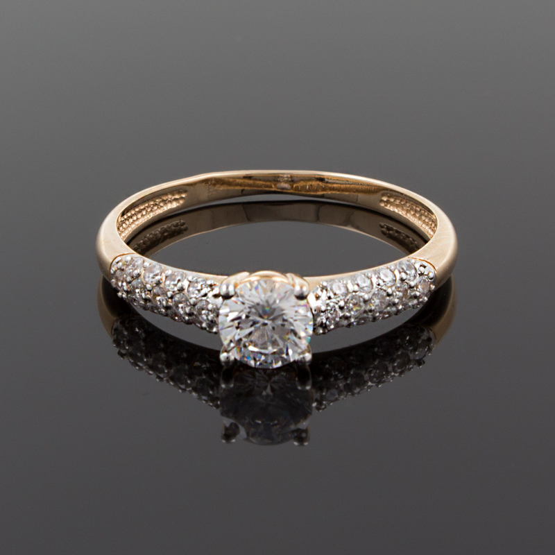 Золотое кольцо с фианитами (Au 585)