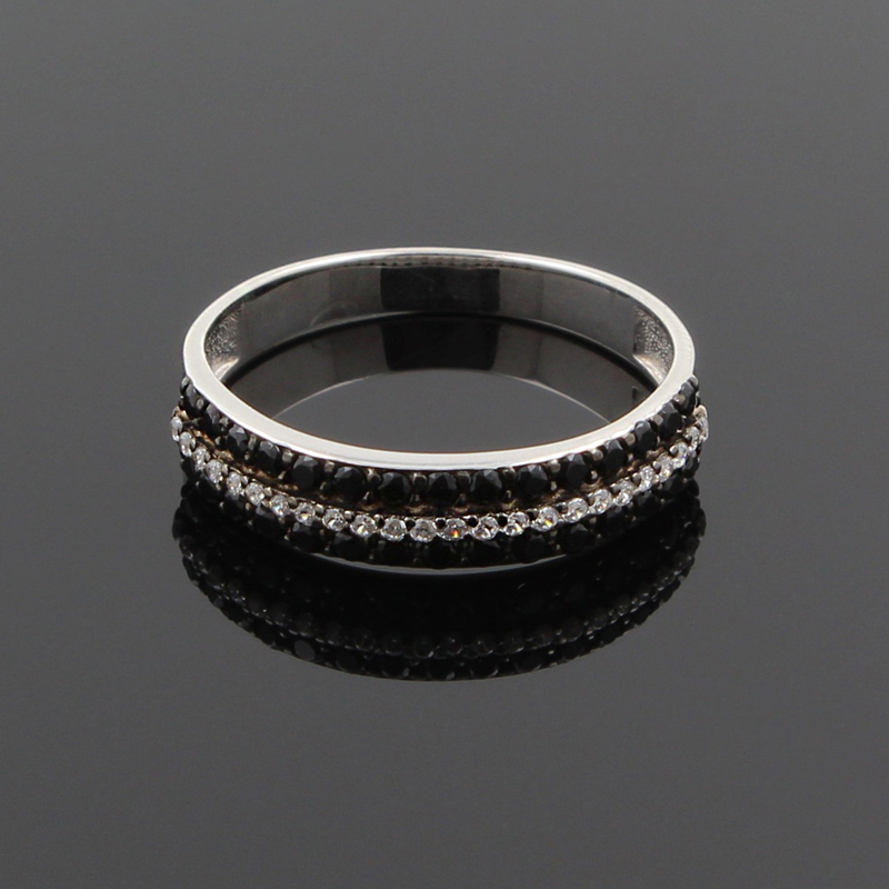 Серебряное кольцо с фианитами (Ag 925)