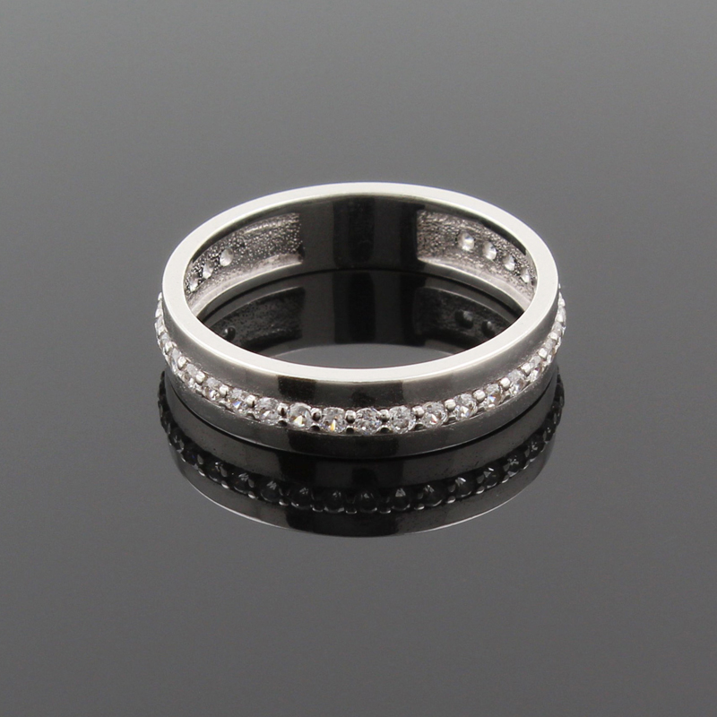 Серебряное кольцо с фианитами (Ag 925)